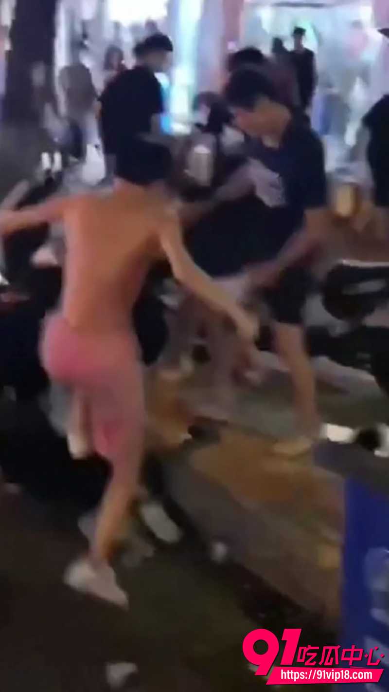 街头冲突 1