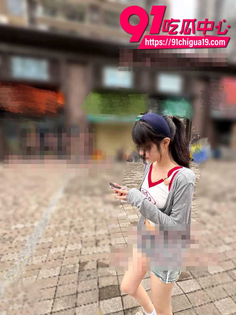 海角大神意淫自己妹妹勾引亲妹妹偷情乱伦合集1