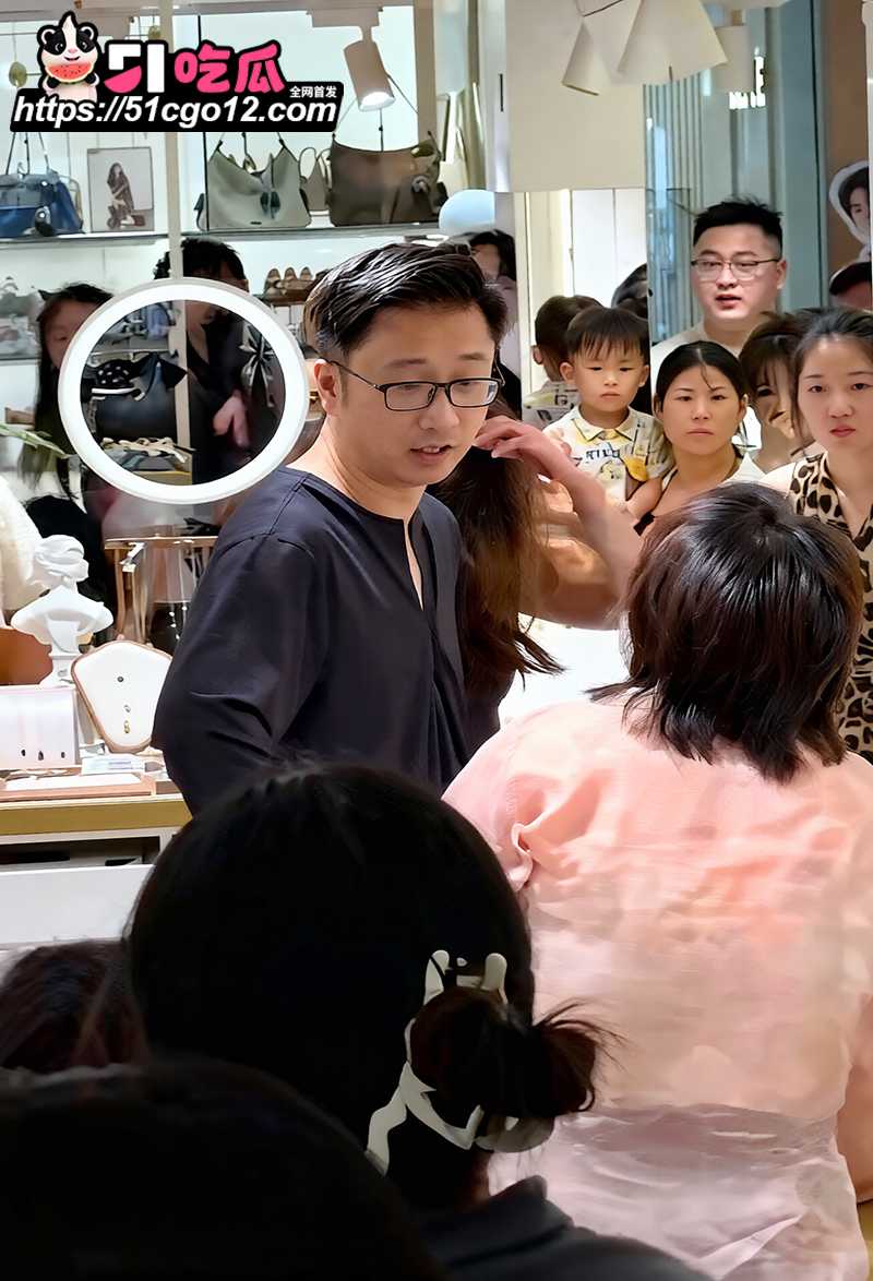如皋吾悦广场抓小三1 4