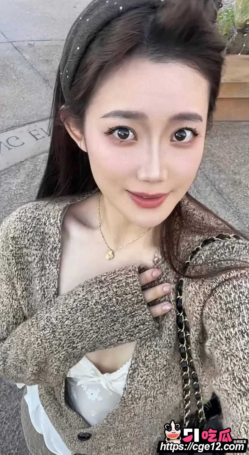 上海复旦教授王龙约炮视频流出08