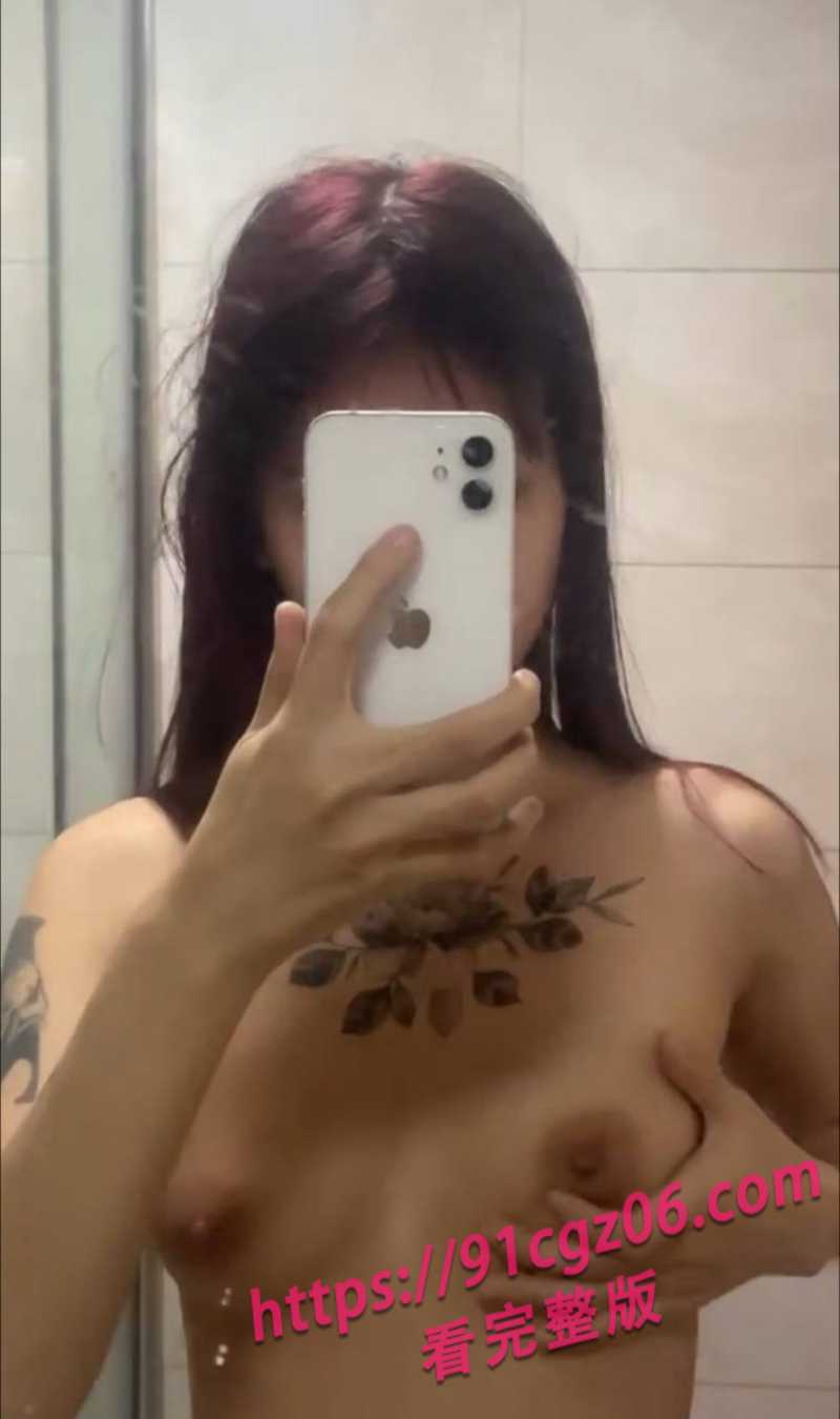 快手网红精神妹1素材水印版