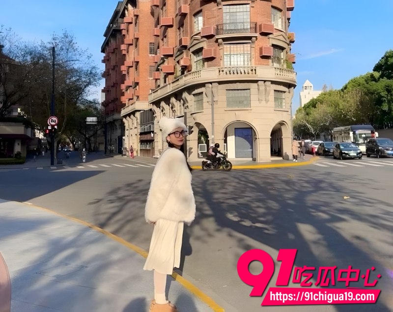 长沙新路小学女老师昌瑾昀21