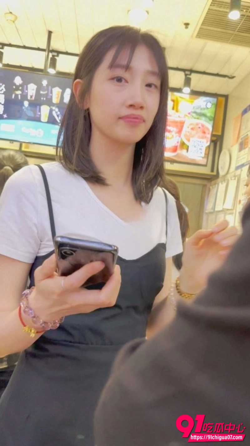 精品抄底偷拍2