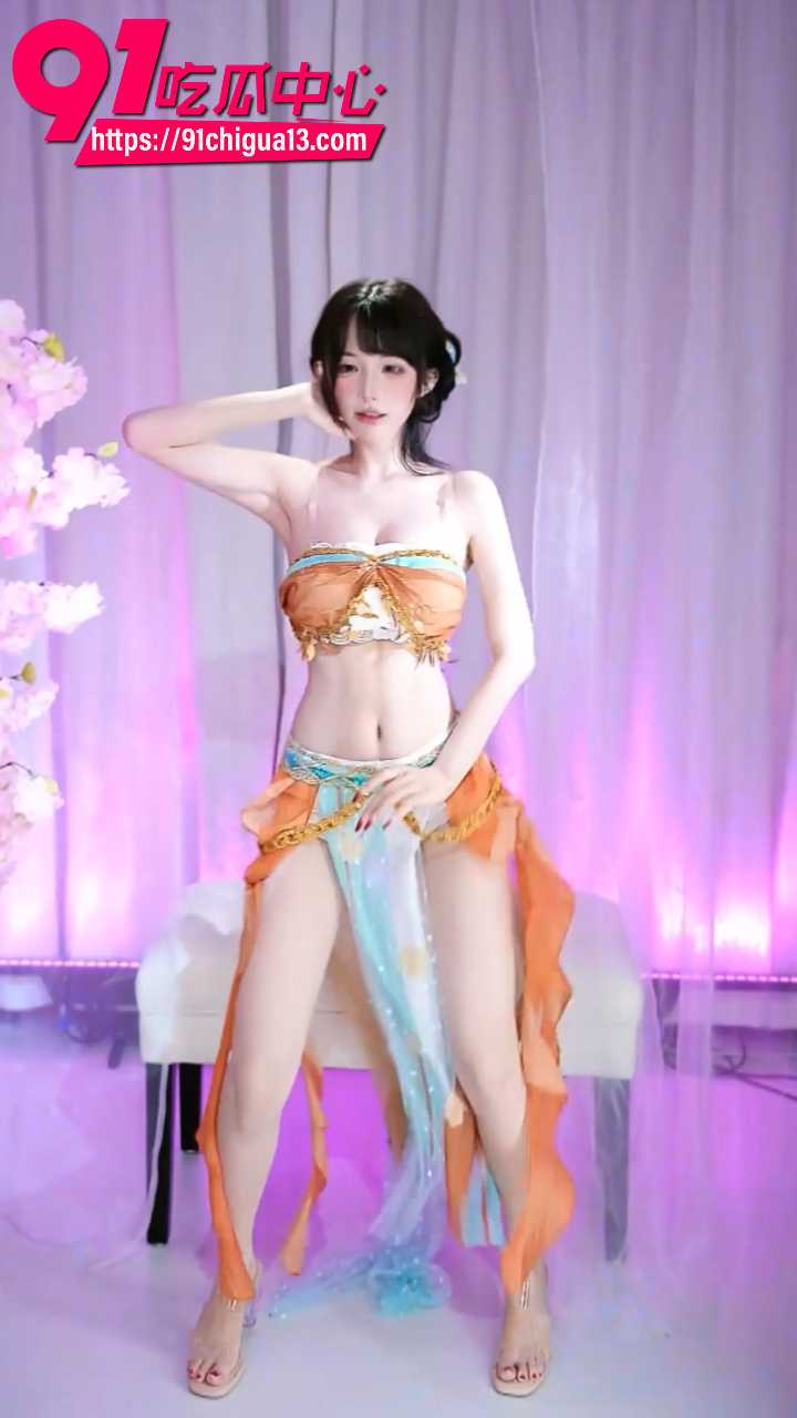 B站顶级福利姬一条小糖糖舞蹈合集5
