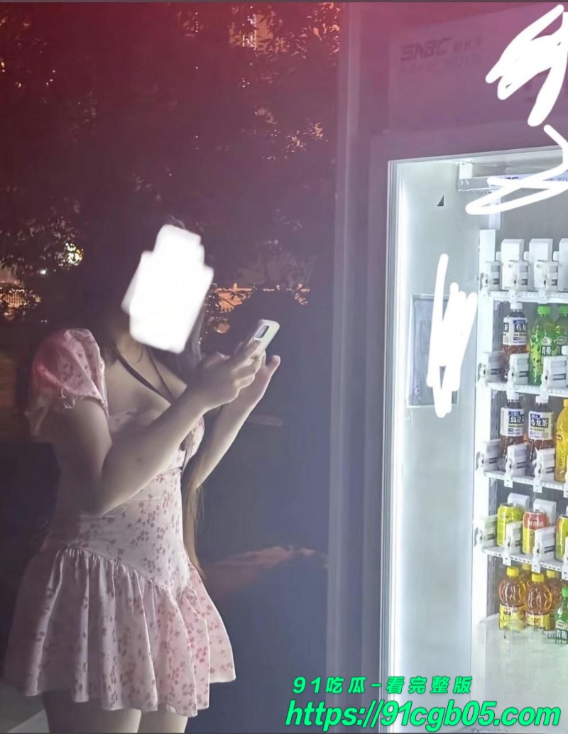 探花大神丰乳肥臀的姐姐勾引女大学生约炮5水印版 探花大神丰乳肥臀的姐姐勾引女大学生约炮5水印版