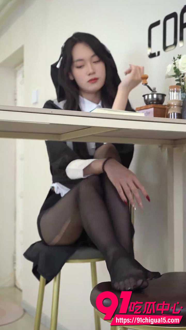 黑丝修女禁欲反差诱惑炸裂1 黑丝修女禁欲反差诱惑炸裂1