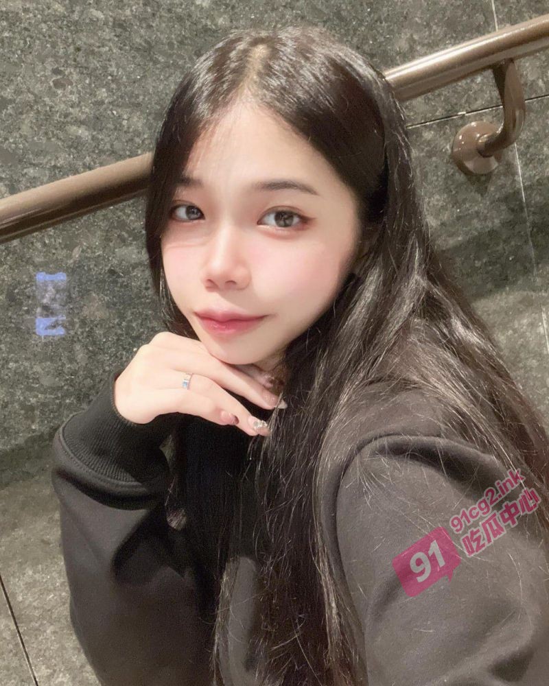 修手机事件门～清纯大眼嫩妹手机拿去维修 结果曝光不雅视频 如此女神私下竟然这么骚！