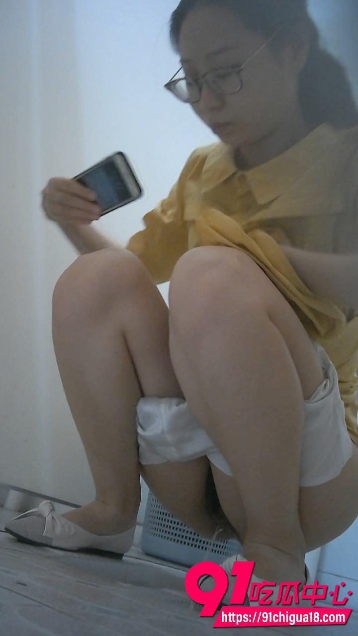 大神商场女厕偷拍神作6 大神商场女厕偷拍神作6