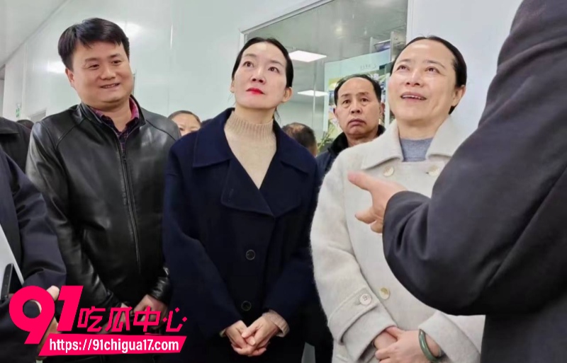 湖南省邵阳市副市长仇珂静因贪污落马曾经包养男模的黑历史曝光21