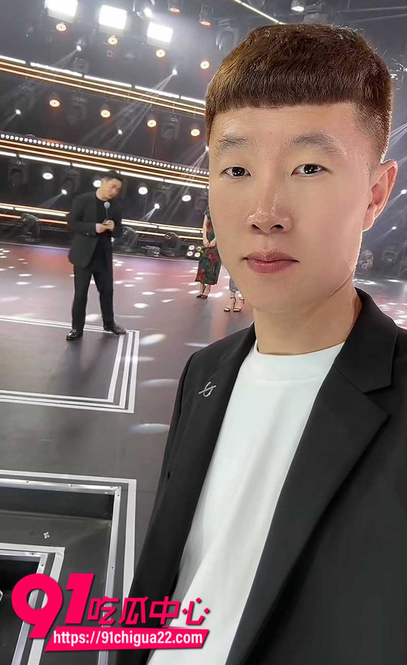吴迪926团队劲爆黑料曝光团队成员大长脸猥亵女主播多多10