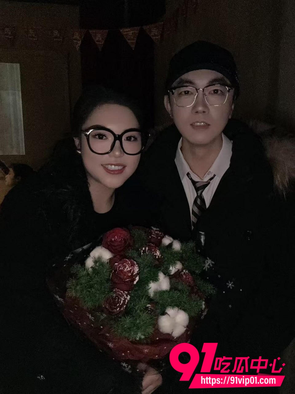洛阳武大法学院第一女海王刘亚格同时脚踩3船 并与3男人谈婚论嫁 最新出轨资源完整曝光 洛阳武大法学院第一女海王刘亚格同时脚踩3船 并与3男人谈婚论嫁 最新出轨资源完整曝光