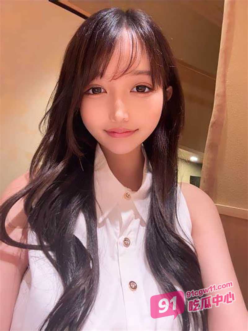 午夜撸管推荐～按摩师触碰我敏感私处过度 傲慢的我被开炮中出内射！ 配图2