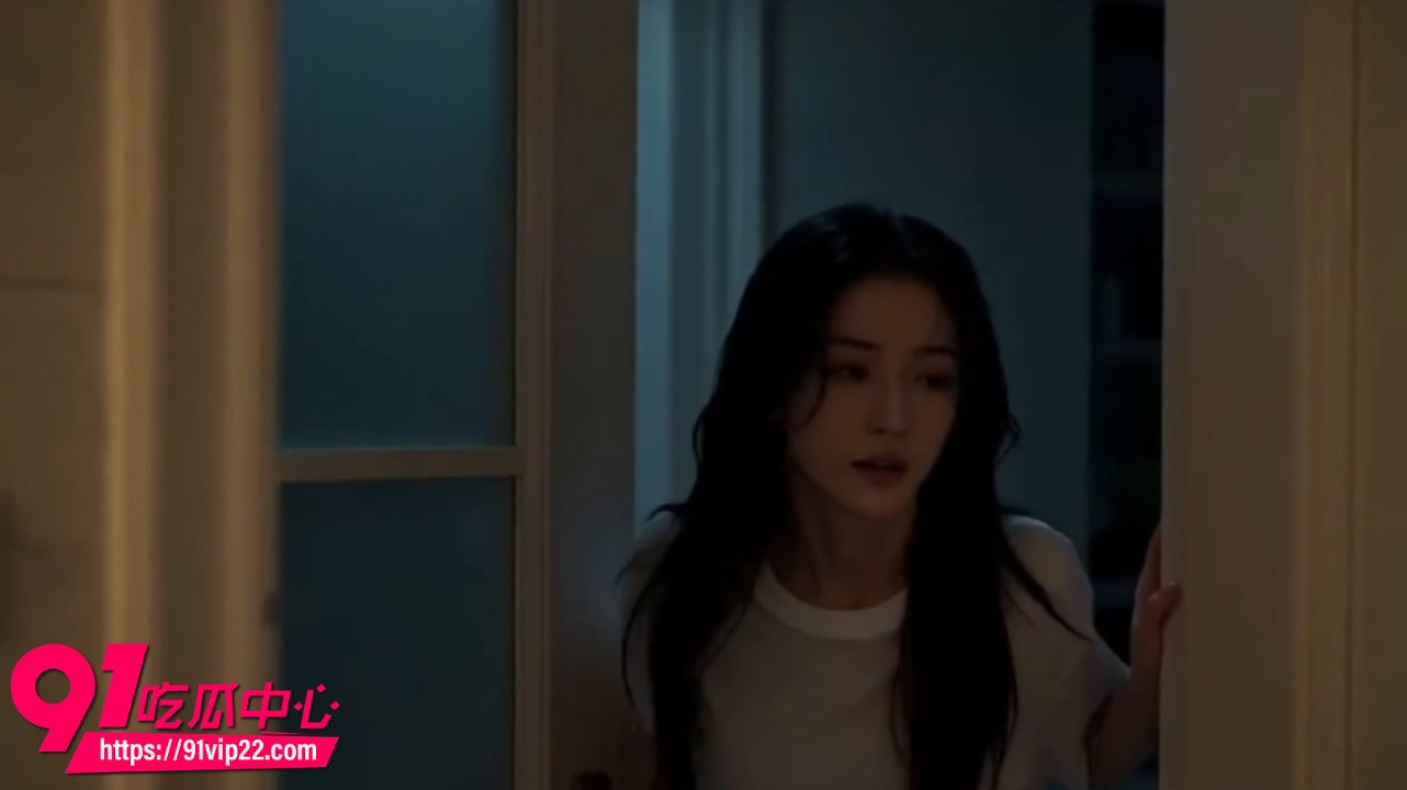 AI成人短剧醉后走错的浴室第1到2集 醉酒少女误入孟先生私密空间 最终被调教成专属玩物