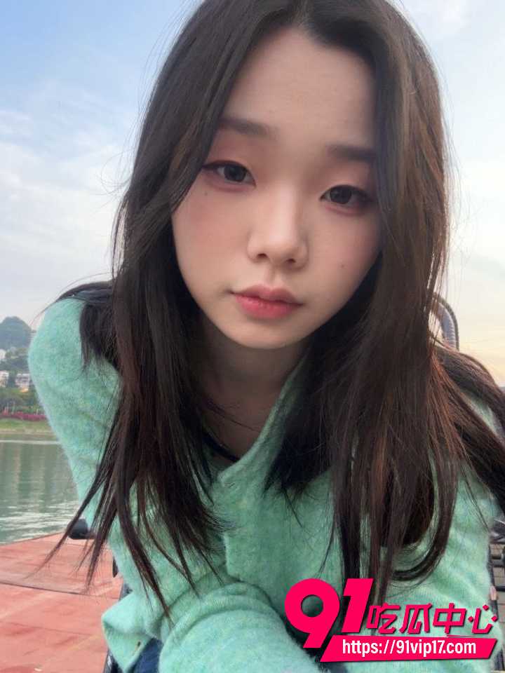 重庆母狗杨露私密视频1