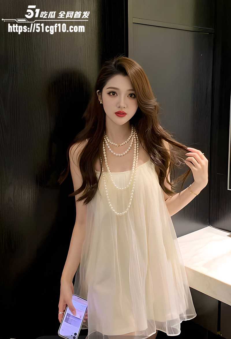 抖音反差高颜美女 甜喷做爱视频被爆 4