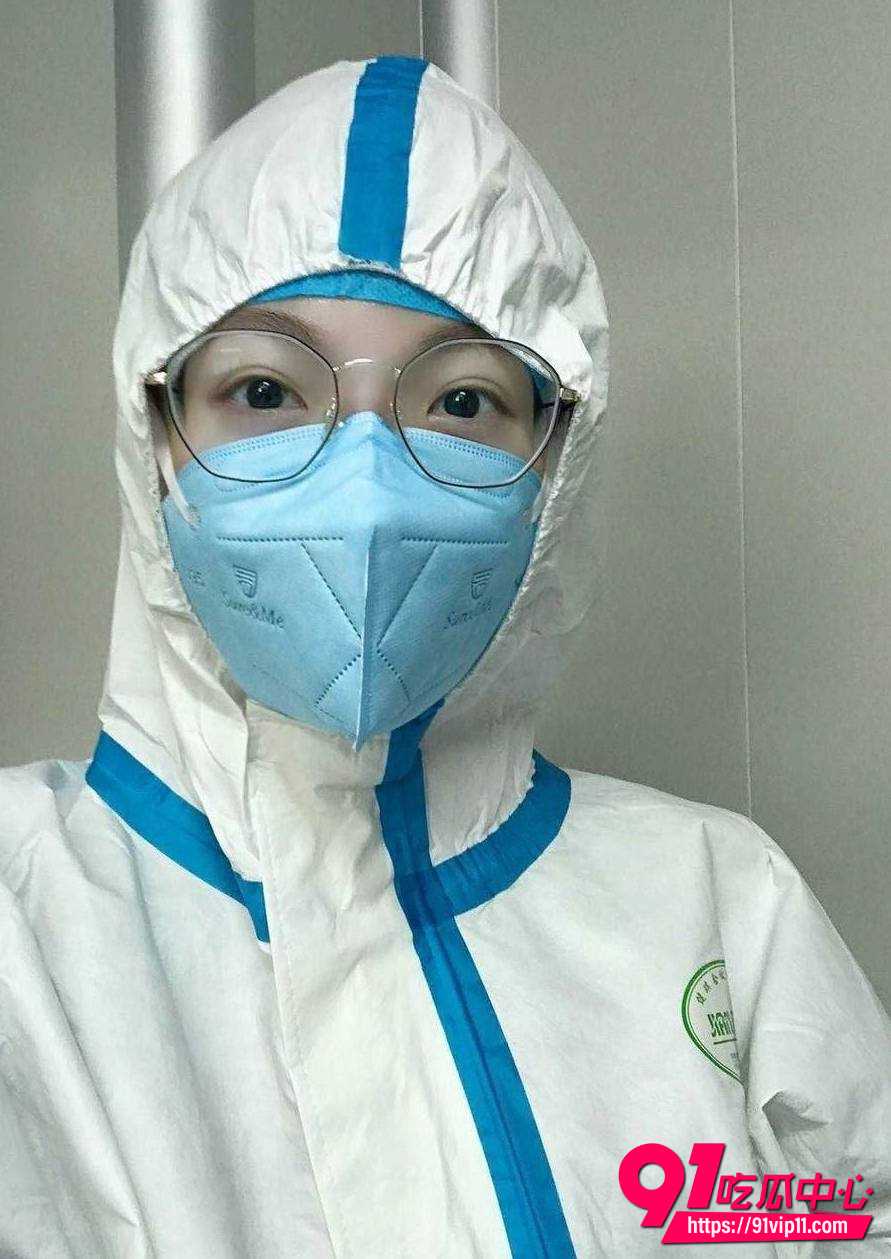 濮阳护士长曹嫚与副院长吴新园偷情视频爆！医院办公室猛干骚穴喷水 最新偷情完整版资源曝光！