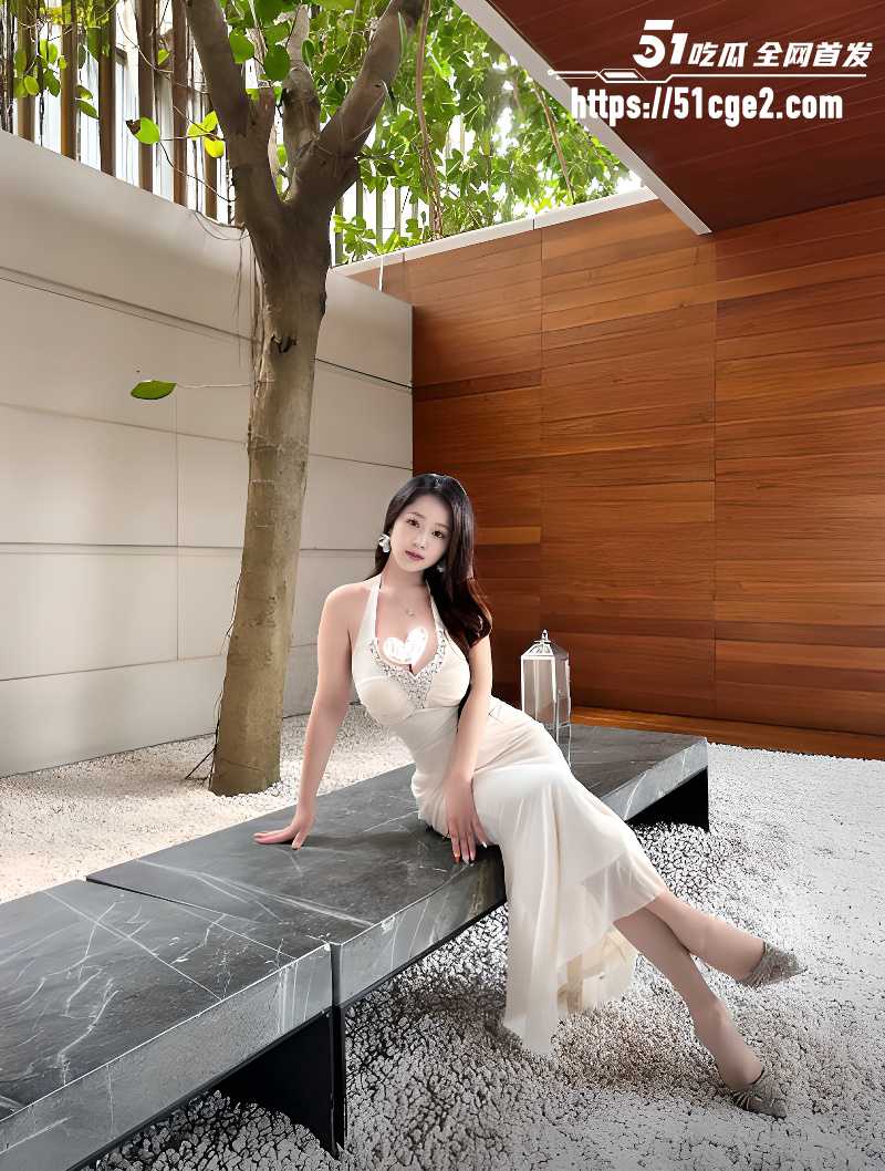 抖音网红 成都朵朵 擦边热舞来袭 2 抖音网红 成都朵朵 擦边热舞来袭 2