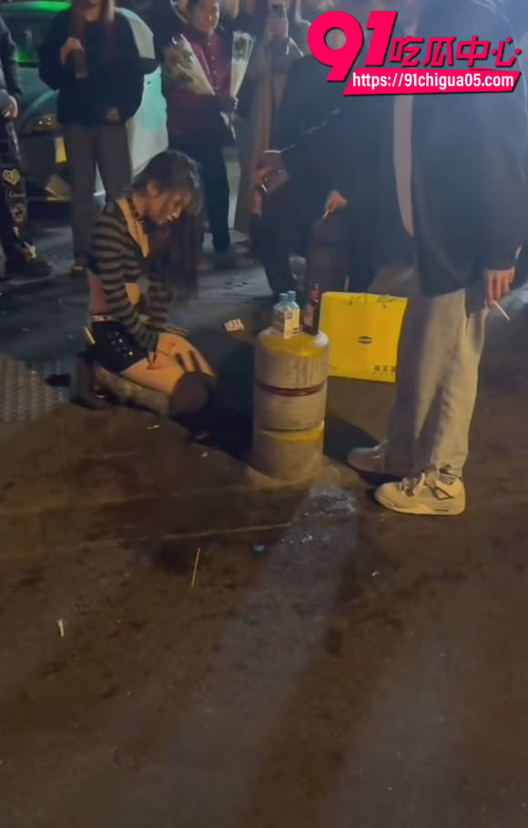 杭州BPM酒吧当街捉奸8