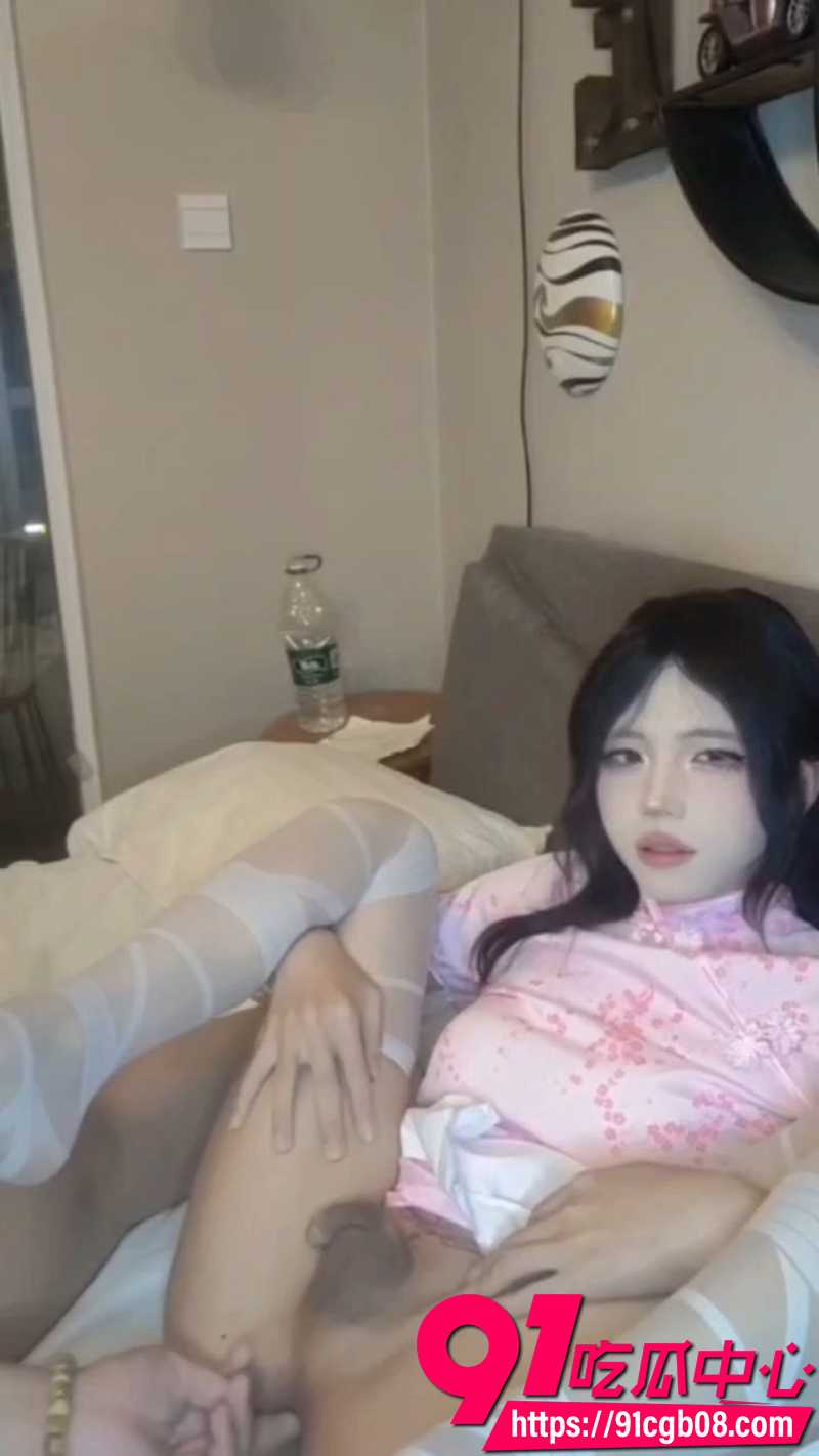 推特伪娘锅包柚 4