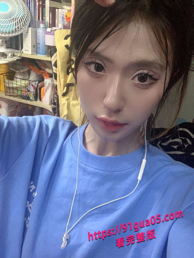 情侣私密自拍泄露05