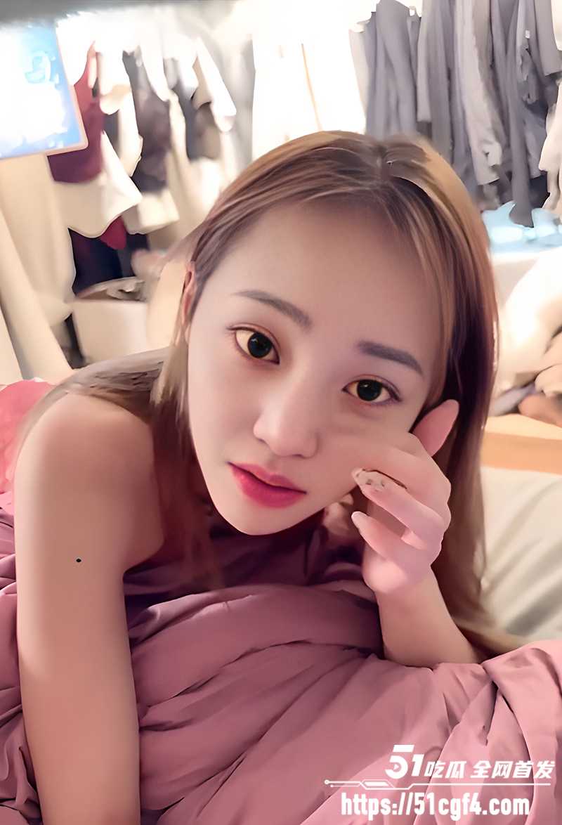 台湾美乳模特张梓 情侣Vlog曝光 1 拷贝