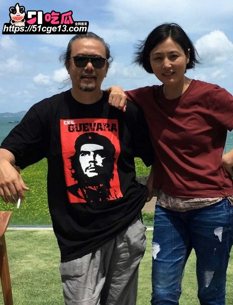 香港导演 张锦程 与老婆 张延 官宣离婚 5 香港导演 张锦程 与老婆 张延 官宣离婚 5