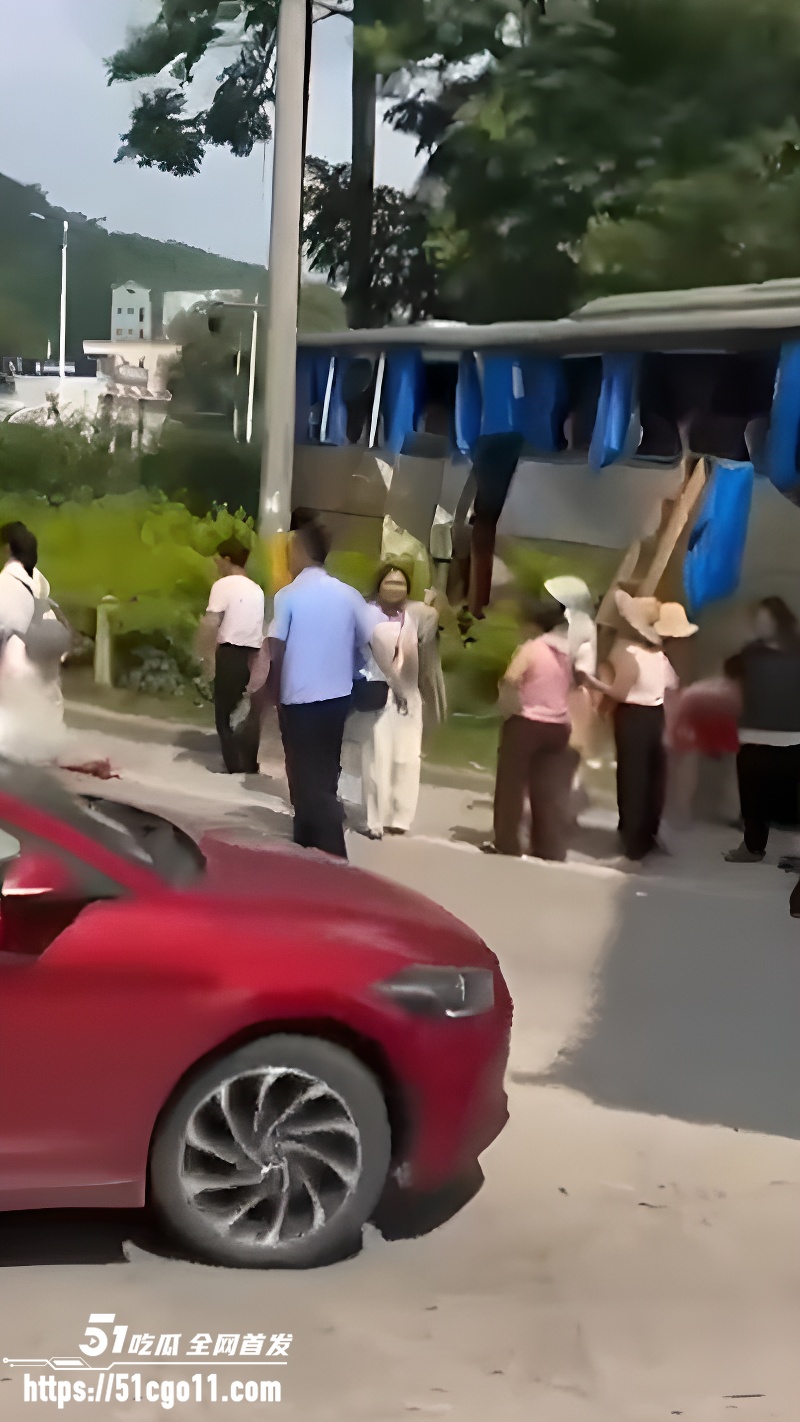 广东潮州 溪口路段重大交通事故 5