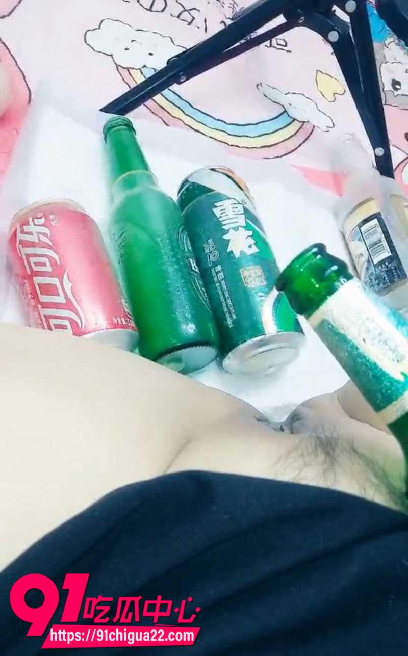 饥渴少妇大尺度自慰扩张自拍7