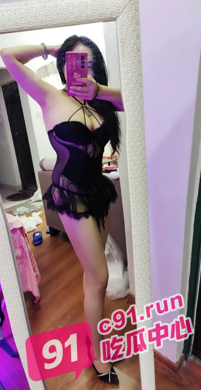 结过婚的女人才是永远的神 不仅满足你的生理快感 更能挑逗你的情绪价值！