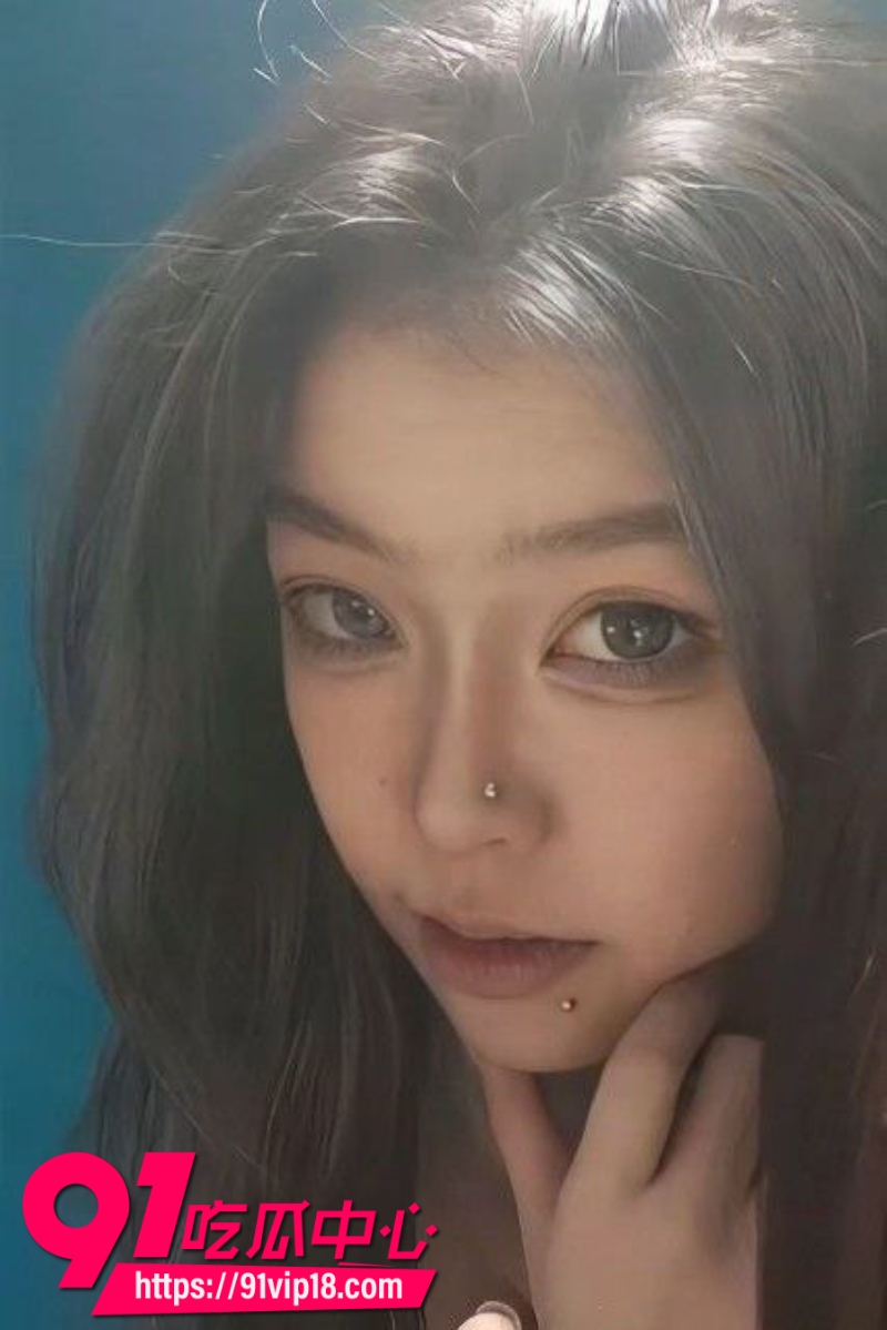大连聚点传媒女主播小狗张熙为了维护榜一大哥出卖肉体下海陪睡8 大连聚点传媒女主播小狗张熙为了维护榜一大哥出卖肉体下海陪睡8