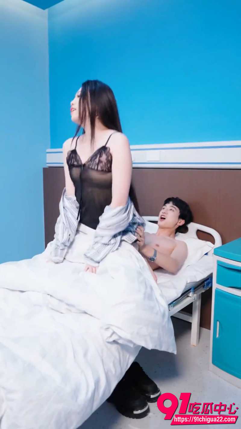擦边短剧小狐仙 3