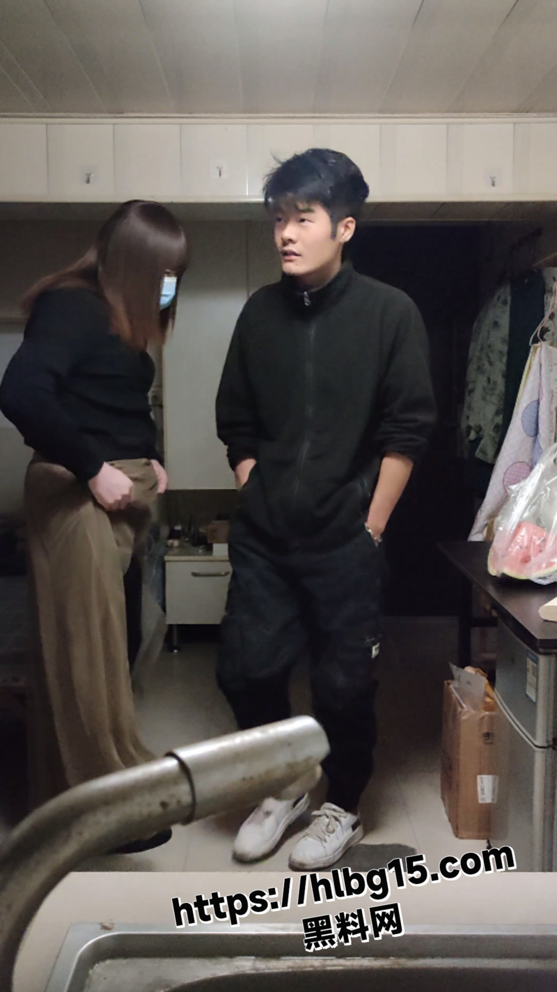 TS伪娘阿红超炸裂大瓜 出租屋全套服务 一年到头玩到手的直男数不胜数！