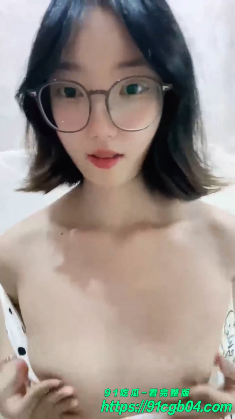 推特反差少女安安宝贝自慰福利网页素材5水印版 推特反差少女安安宝贝自慰福利网页素材5水印版