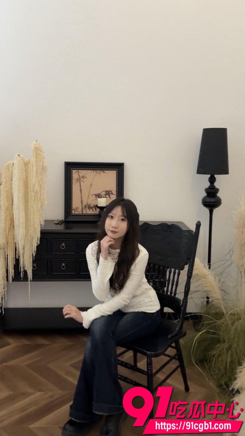 保定学院外语系双小母狗江晚晚和闺蜜 3P实录轮流被干到腿软精液混淫水直流 口交骑乘后入房间激战1
