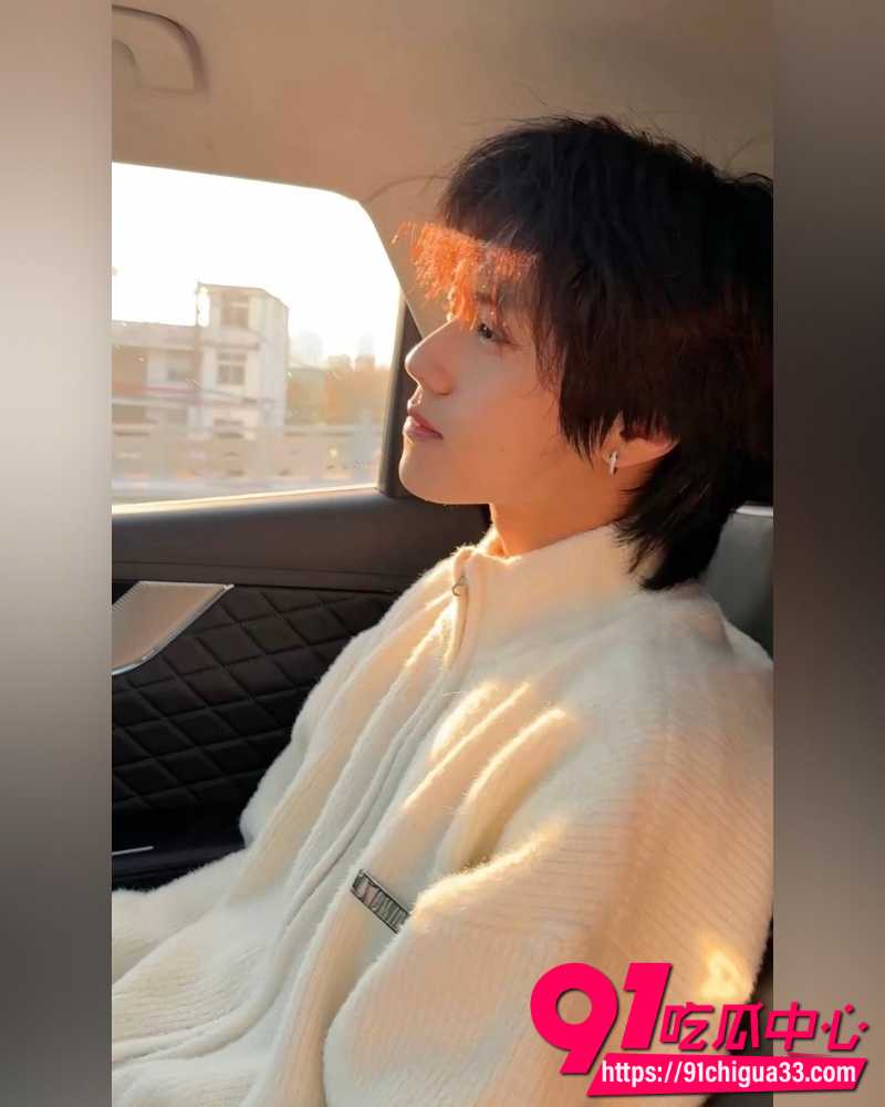 网红碎叫叫怒撕前男友626 51 网红碎叫叫怒撕前男友626 51