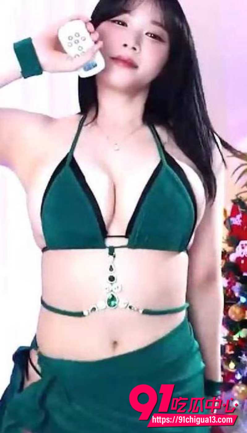 极品女神李梨涡 极品女神李梨涡