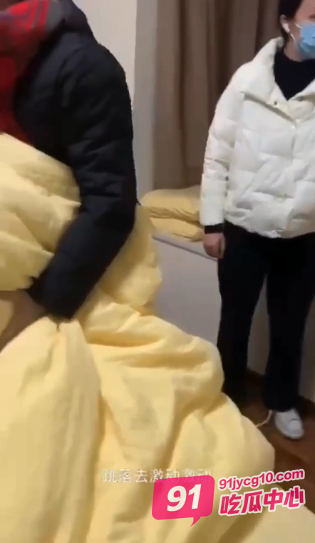 广东茂名情窦初开的兄妹 偷尝禁果被邻居偷拍曝光！ 配图2