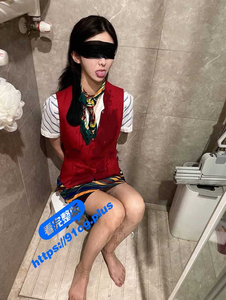 春秋航空空姐 倪美佳 白天服务人民 晚上服务金主重度调教 颜值身材天花板上瘾患者