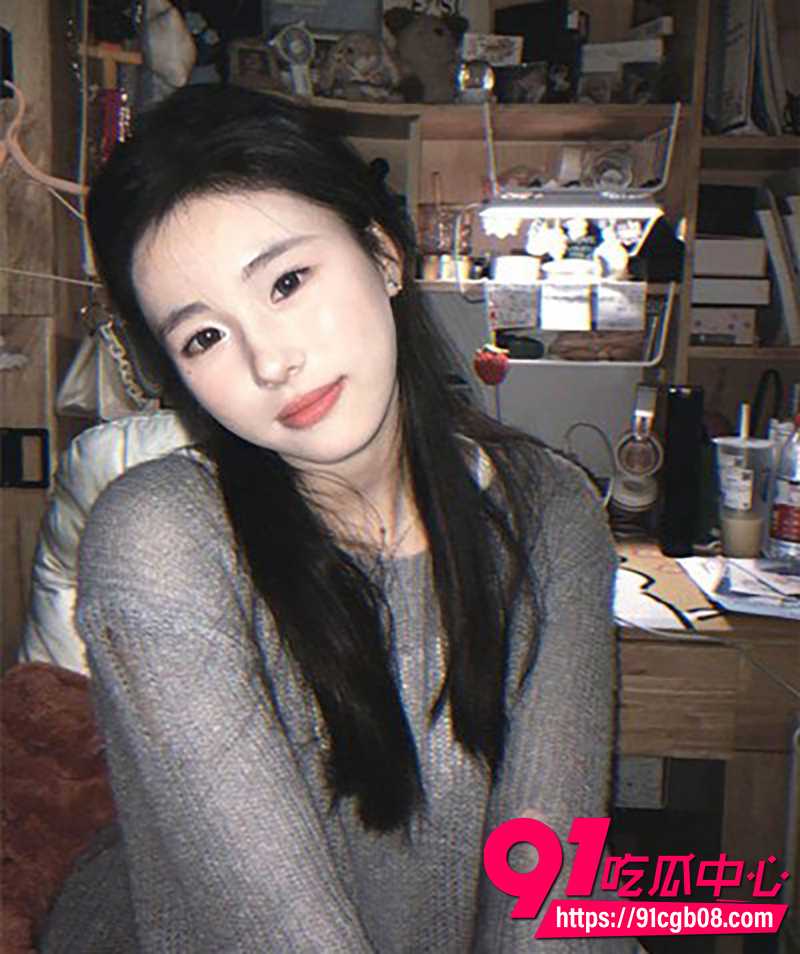 山东泰安美女 谢馨予 不雅视频席卷全网 化身淫荡母狗 女上位骑乘榨精！