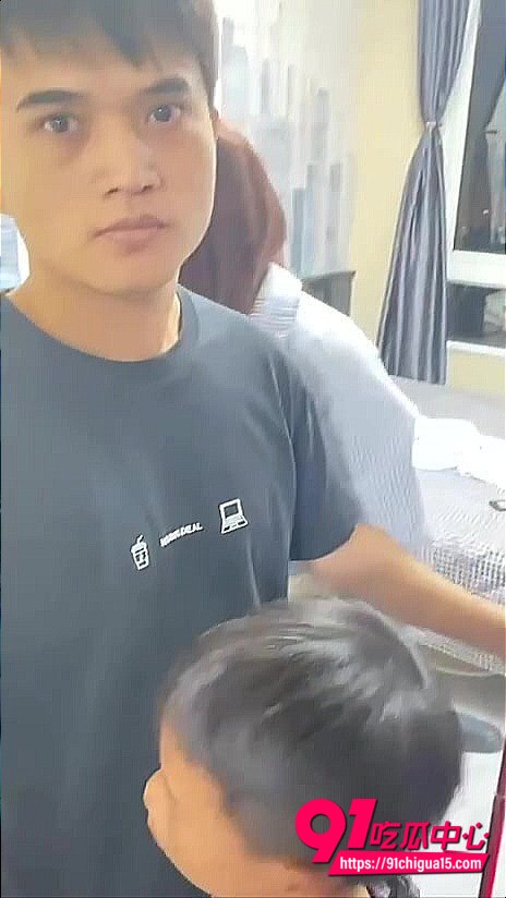 原配抓奸小三现场视频5