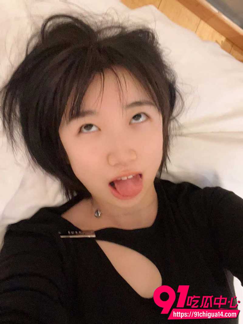 河北工商学院眼镜婊张思柠 3 河北工商学院眼镜婊张思柠 3
