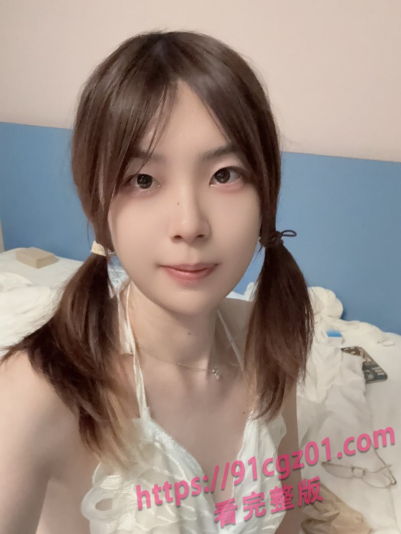 眼镜药娘 1