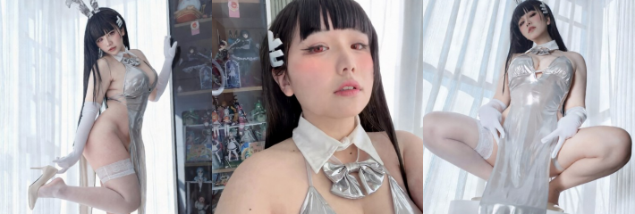 阿半今天很开心 cos蔚蓝档案调月莉音 银色长裙衬托美乳翘臀 画面愈发诱惑