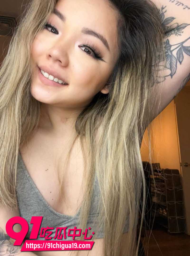 INS女模特Amethyst与前男友自拍性爱视频流出11 INS女模特Amethyst与前男友自拍性爱视频流出11