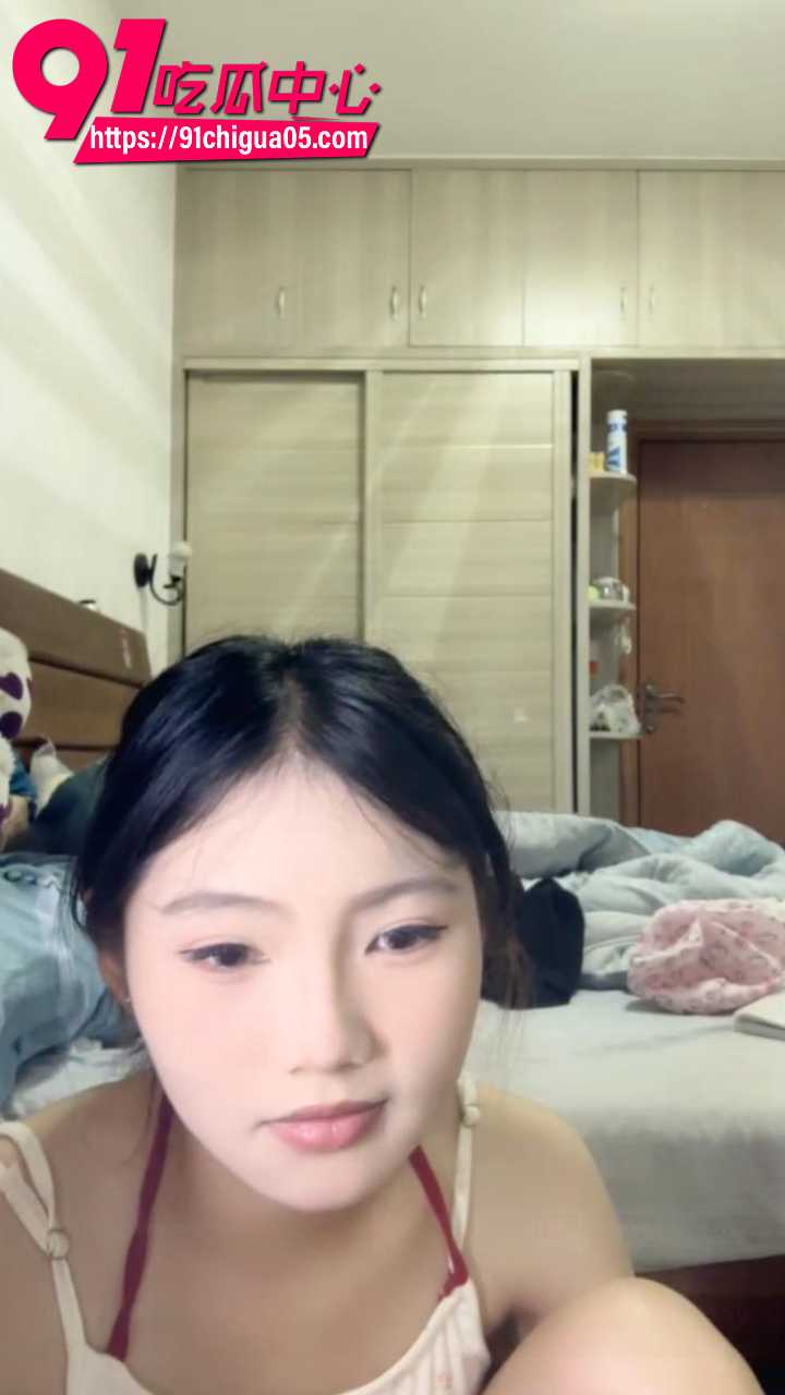 全网最火眼镜妹困困兔自慰7 全网最火眼镜妹困困兔自慰7