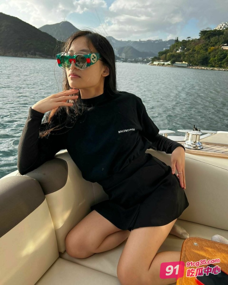 澳大利亚留学舞蹈生吴珺珊大量性爱私拍被曝 清纯女神到放荡尤物的蜕变 配图