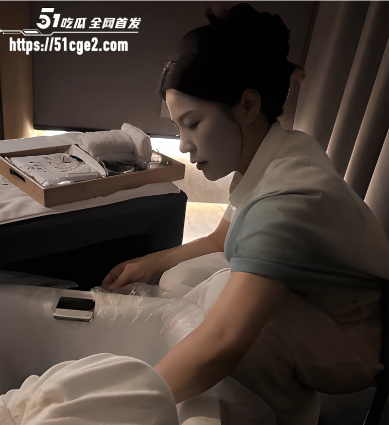宁夏快手网红漠南 尚军马林马军 4v1强奸女技师 10 宁夏快手网红漠南 尚军马林马军 4v1强奸女技师 10