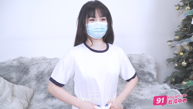 台北娜娜扮演清纯学妹被摄影师诱奸 最后彻底沦陷在摄影师胯下
