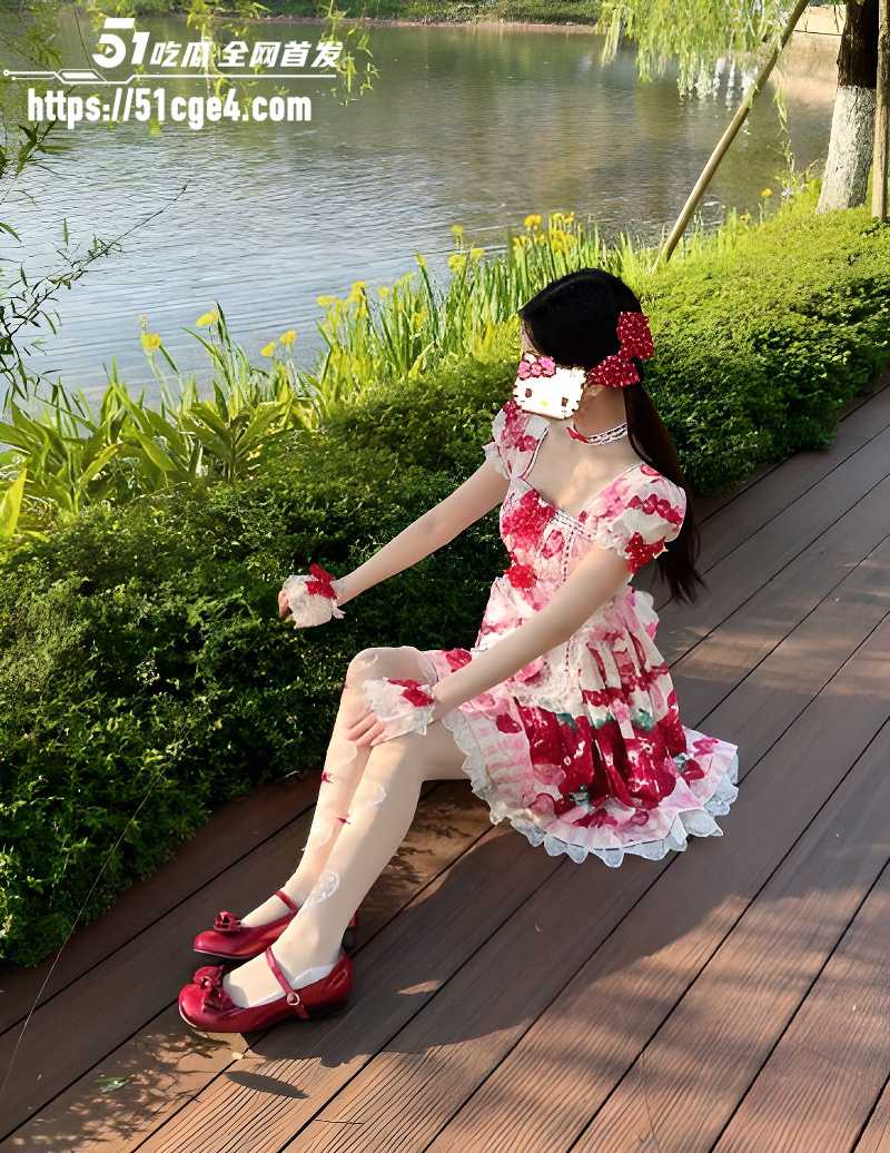 极品反差萝莉小妍 1