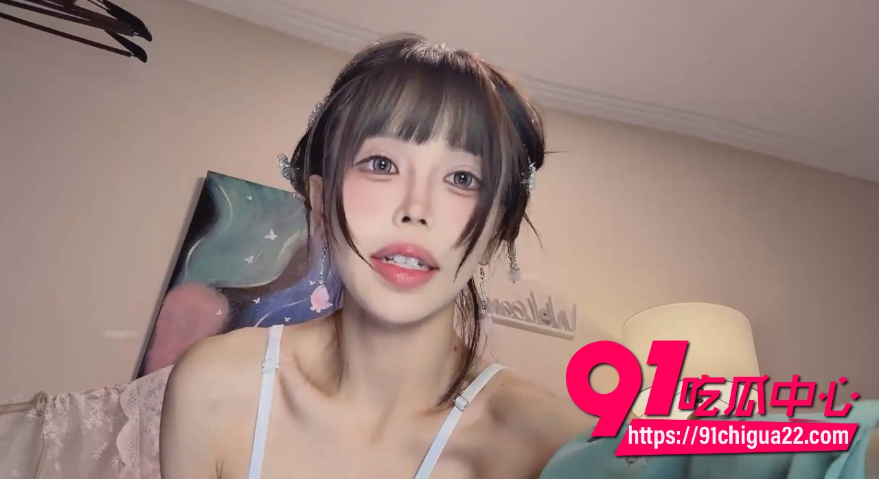 Stripchat古风汉服主播Kiraa00511